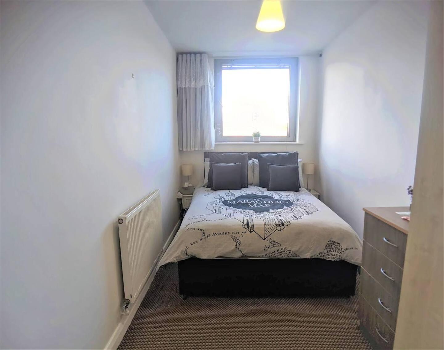 Lovely Guest Rooms In City Centre Liverpool Exterior photo
